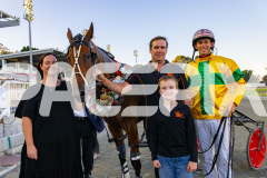 2026_PACEPIX_GP28022026_RACE3_SeasideSerenade_WIN_WEB-28