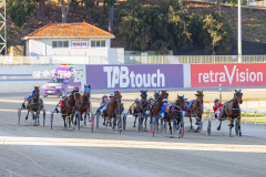 2025_PACEPIX_GP18112025_RACE3_StateMyCase_WIN_WEB-2