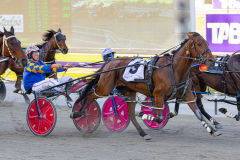 2025_PACEPIX_GP18112025_RACE3_StateMyCase_WIN_WEB-6