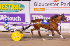 2025_PACEPIX_GP10102025_RACE3_SweetCoco_WIN_FULL-14