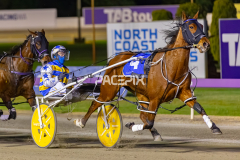 2025_PACEPIX_GP10102025_RACE3_SweetCoco_WIN_FULL-4