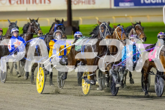 2026_PACEPIX_GP19062026_Race3_SweetPins_WIN_WEB-3