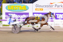 2026_PACEPIX_GP07042026_RACE3_VinniesStar_WIN_WEB-6
