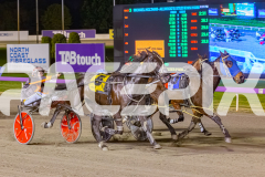 2025_PACEPIX_GP04072025_Race3_Whataretheodds_WIN_WEB-5