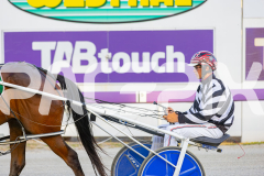 2025_PACEPIX_GP02122025_Race4_CaptainConfetti_WIN_WEB-11