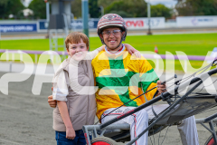 RACE 4 - Control The Room