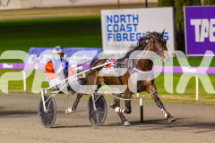 2025_PACEPIX_GP22082025_Race4_DarkEyes_WIN_WEB-9