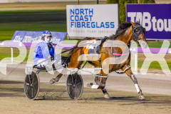 2025_PACEPIX_GP21112025_RACE4_GoldenLode_WIN_WEB-6