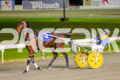 2025_PACEPIX_GP10062025_RACE4_HerPresence_WIN_WEB-17