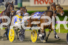 2025_PACEPIX_GP10062025_RACE4_HerPresence_WIN_WEB-3
