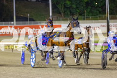 2025_PACEPIX_GP14112025_RACE4_Justcallmemiki_WIN_WEB-2