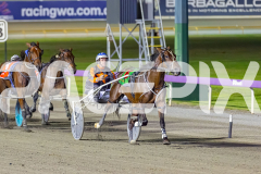 2026_PACEPIX_GP10042026_RACE4_LazDais_WIN_WEB-2
