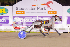 2025_PACEPIX_GP23052025_Race4_LongreachBay_WIN_WEB-11