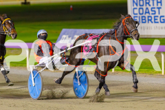2025_PACEPIX_GP25042025_RACE4_LongreachBay_WIN_WEB-10