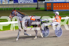 2026_PACEPIX_GP19052026_RACE4_LouLamour_WIN_WEB-15