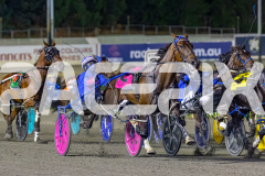 2026_PACEPIX_GP18042026_RACE4_MadMonday_WIN_WEB-4