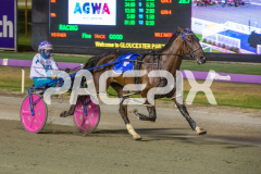 RACE 4 - Mad Monday