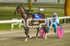 Mad-Monday_13-03-2026_WIN_Gloucester-Park_4__09