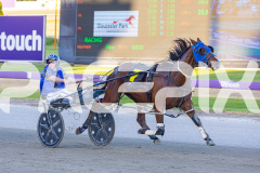 2025_PACEPIX_GP16122025_RACE4_MikiWindermere_WIN_WEB-8