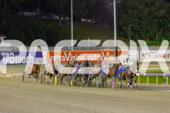 2025_PACEPIX_GP10102025_RACE4_Minstrel_WIN_WEB-3
