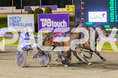 2025_PACEPIX_GP16092025_Race4_OpalHunter_WIN_WEB-6