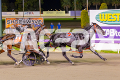 2025_PACEPIX_GP09052025_RACE4_PennyBlack_WIN_WEB-16