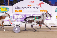 2025_PACEPIX_GP07112025_RACE4_PennyBlack_WIN_WEB-14