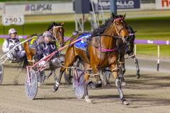 2025_PACEPIX_GP03102025_RACE4_RockArtist_WIN_WEB-9
