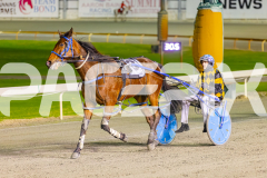 2025_PACEPIX_GP29082025_RACE4_Rockandrollartist_WIN_WEB-13