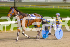2025_PACEPIX_GP29082025_RACE4_Rockandrollartist_WIN_WEB-14