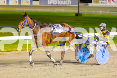2025_PACEPIX_GP29082025_RACE4_Rockandrollartist_WIN_WEB-15