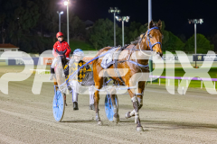 2025_PACEPIX_GP29082025_RACE4_Rockandrollartist_WIN_WEB-22