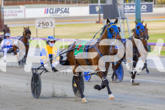 2025_PACEPIX_GP12122025_RACE4_RollingFire_WIN_WEB-1