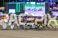 2026_PACEPIX_GP02062026_RACE4_Salsawithsierra_WIN_WEB-14