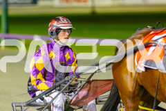 2025_PACEPIX_GP09092025_Race4_SimplyTheBest_WIN_WEB-10