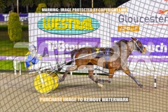 2026_PACEPIX_GP09102026_RACE4_SweetPins_WIN_WEB-5