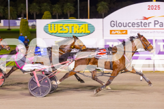 2025_PACEPIX_GP19092025_Race4_SweetVivienne_WIN_WEB-15