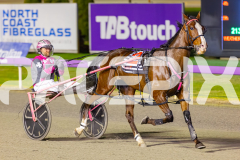 2025_PACEPIX_GP19092025_Race4_SweetVivienne_WIN_WEB-4
