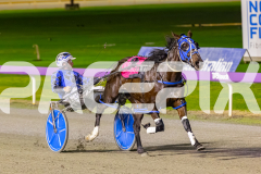 2025_PACEPIX_GP26082025_Race4_WishingBelle_WIN_WEB-10
