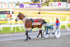 2025_PACEPIX_GP18112025_RACE4_Yawoma_WIN_WEB-14