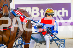 2025_PACEPIX_GP18112025_RACE4_Yawoma_WIN_WEB-16
