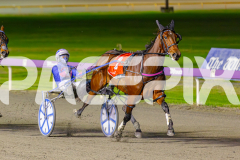 2025_PACEPIX_GP13062025_RACE5_Aardiebytheseaside_WIN_WEB-7