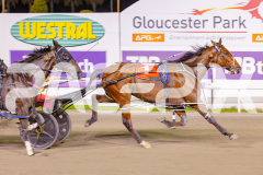2025_PACEPIX_GP09052025_RACE5_AltaTribute_WIN_WEB-9