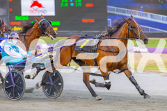 2026_PACEPIX_GP24022026_RACE5_Blitzar_WIN_WEB-6