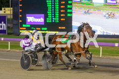 Chefs-Kiss_21-10-2025_WIN_Gloucester-Park_5__05