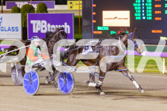 2025_PACEPIX_GP04072025_Race5_CopyCatQueen_WIN_WEB-5