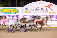 2025_PACEPIX_GP05082025_RACE5_DatLovley_WIN_WEB-16