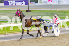 2025_PACEPIX_GP11112025_RACE5_EasternAdvance_WIN_WEB-11