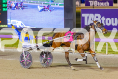 2025_PACEPIX_GP03102025_RACE5_Fakenit_WIN_WEB-14