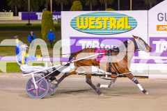 2025_PACEPIX_GP03102025_RACE5_Fakenit_WIN_WEB-16